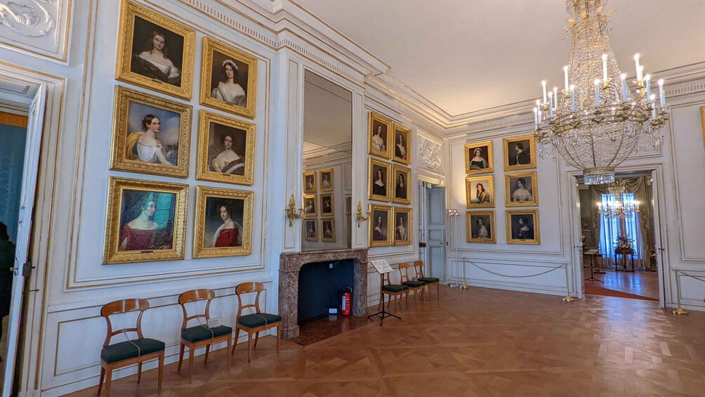 Picture 6 for Activity Munich: Nymphenburg Palace with official Guide