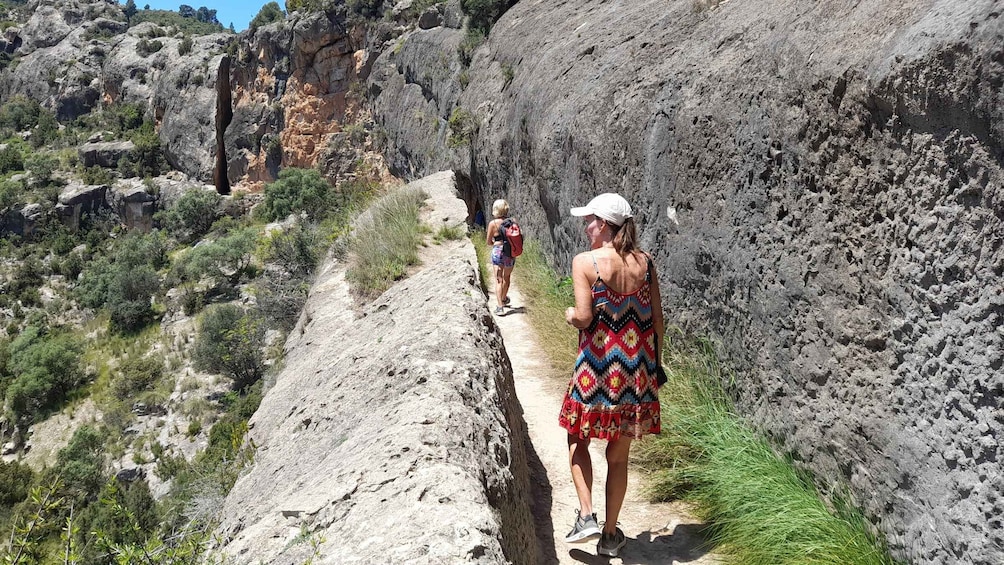 Picture 1 for Activity From Valencia: Peña Cortada Aqueduct Hiking Day Tour