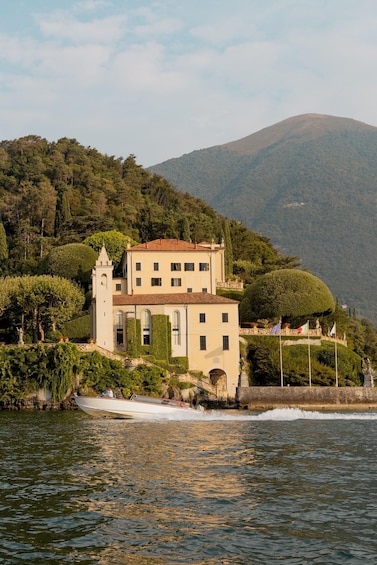 Picture 3 for Activity Lake Como: Private Wooden Speedboat Tour (11 people)