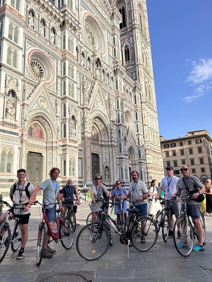 Picture 6 for Activity Florence Untold by Bike with Roberto