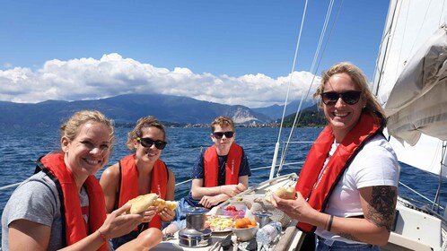 Segeltouren mit Skipper ab Cannero Riviera am LagoMaggiore