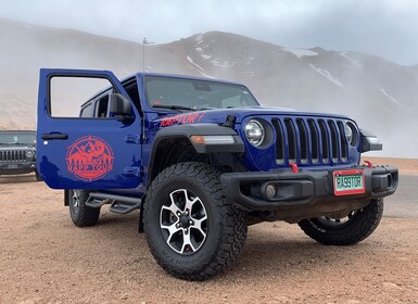 Colorado Springs: Garden of the Gods Luxury Jeep Tour