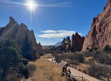 Colorado Springs: Garden of the Gods Luxury Jeep Tour