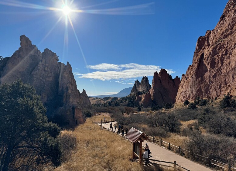 Colorado Springs: Garden of the Gods Luxury Jeep Tour