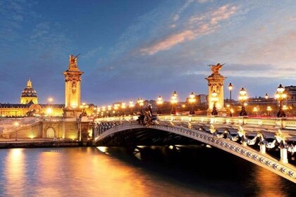 Paris: City By Night Tour