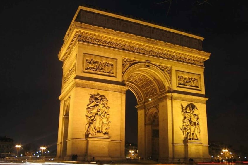 Picture 2 for Activity Paris: Paris la nuit Tour - Paris By Night Tour