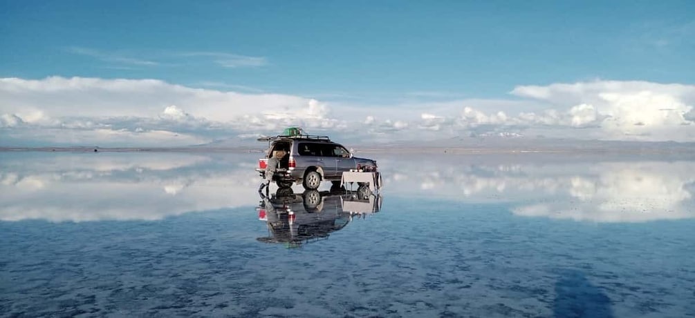 La Paz: 4-Day Uyuni & Colored Lagoons with Flight and Hotel