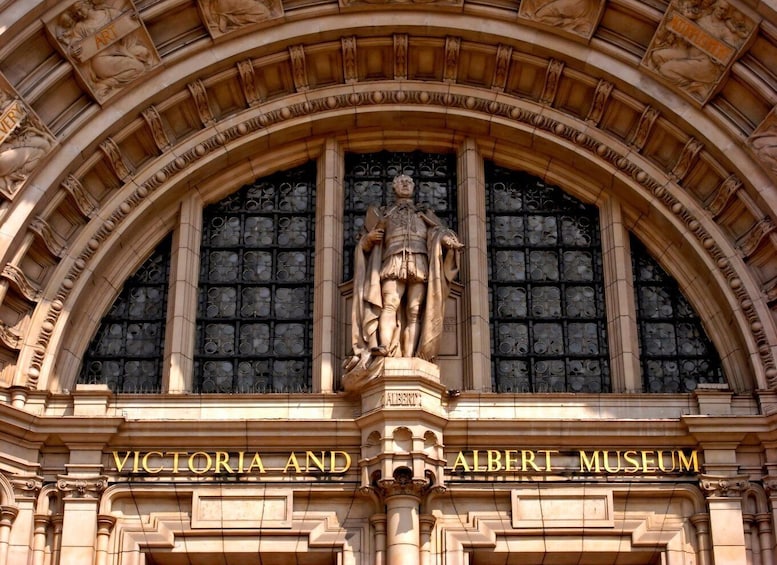 Picture 2 for Activity London: Victoria and Albert Museum Private Guided Tour