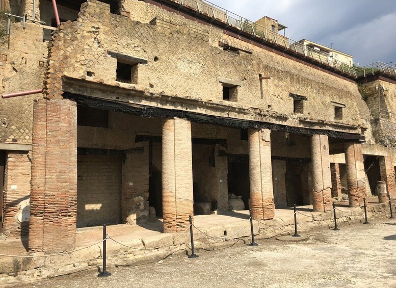 Picture 6 for Activity Pompeii and Herculaneum: Guided Tour with an Archaeologist