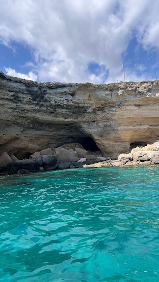 Picture 7 for Activity Syracuse: Ortigia and Sea Caves Excursion by Boat