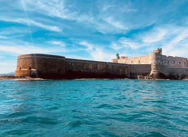 Syracuse: Ortigia and Sea Caves Excursion by Boat