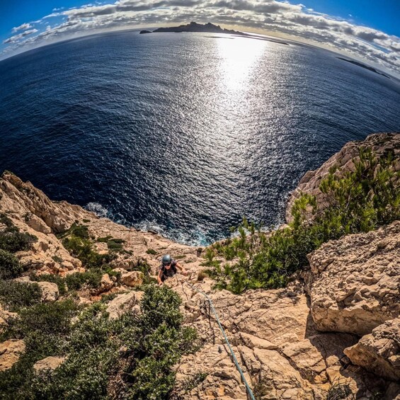 Multi Pitch Climb Session in the Calanques near Marseille