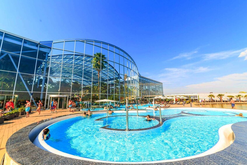 Picture 5 for Activity Bucuresti: Transfer Therme Bucuresti different hours