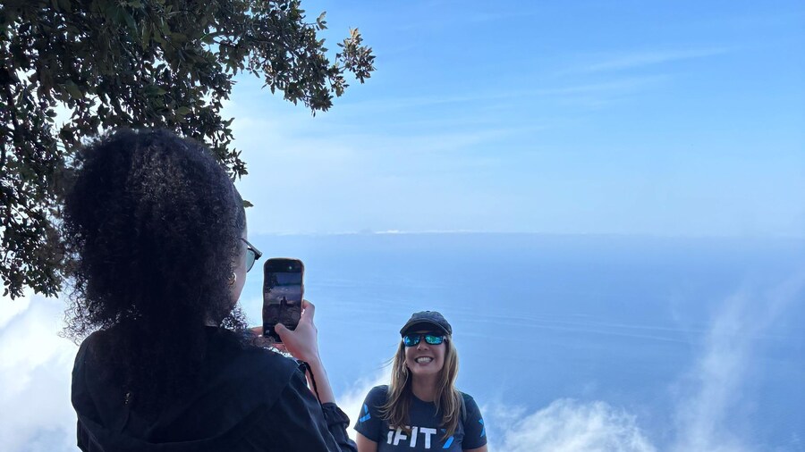 From Palma: Sierra de Tramuntana Hiking with small Picnic