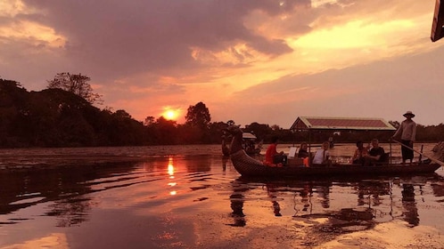 Coucher de soleil époustouflant avec la télécabine d'Angkor