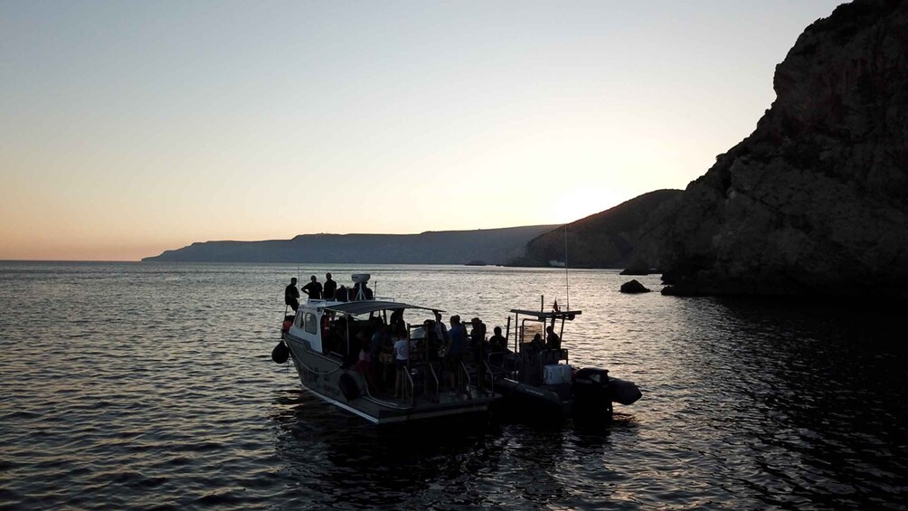 Sesimbra: Sunset Boat Tour