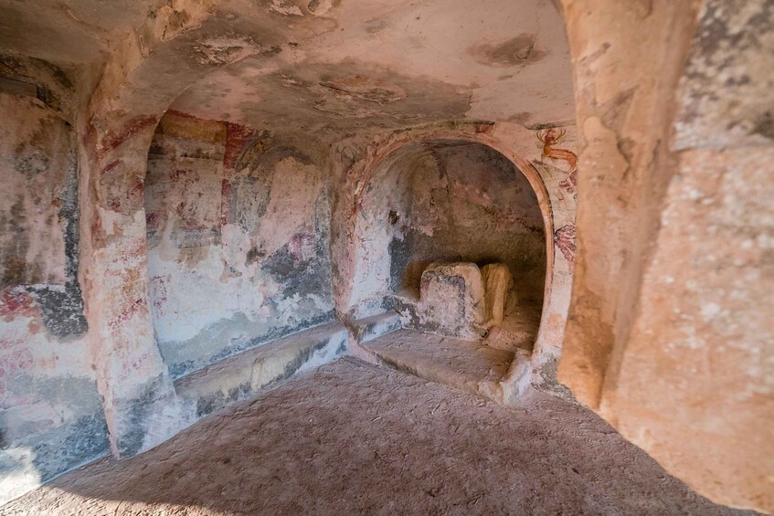 Picture 2 for Activity Matera: hike on the path of rock churches