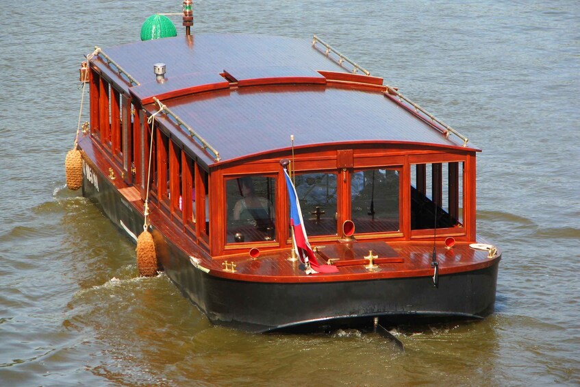 Picture 3 for Activity Prague: Old Town, Prague Castle & River Boat Cruise Day-Tour
