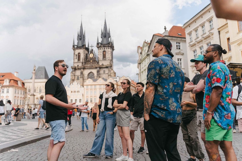 Picture 1 for Activity Prague: Old Town, Prague Castle & River Boat Cruise Day-Tour