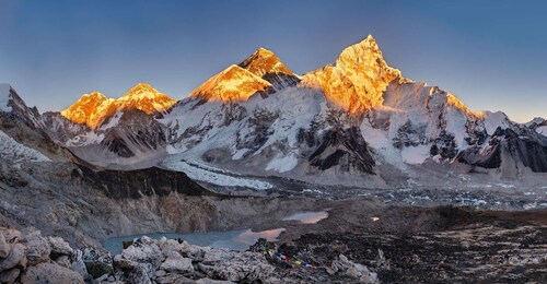 Excursión al Campo Base del Everest 14 días: Pensión Completa EBC Trek Pack...