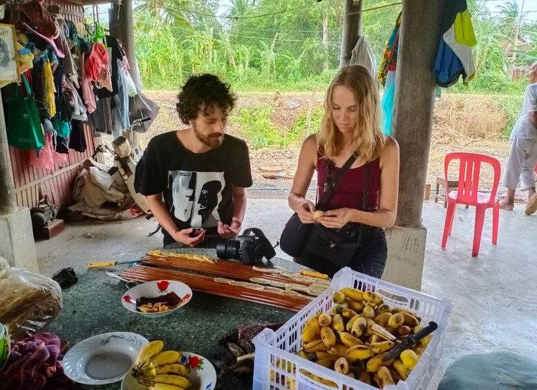 Picture 8 for Activity North Battambang,rice paper, rice wine, bat cave Sun Set