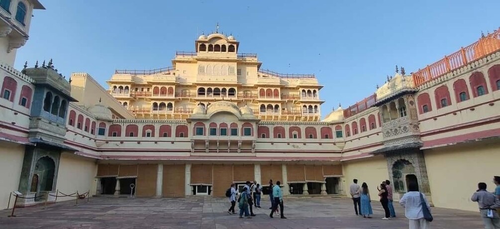 Picture 3 for Activity Private Jaipur Same-Day Tour from Delhi by Car