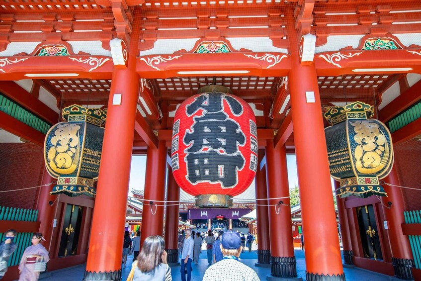 Picture 6 for Activity Tokyo: Asakusa Walking Tour with Sensoji Temple Visit