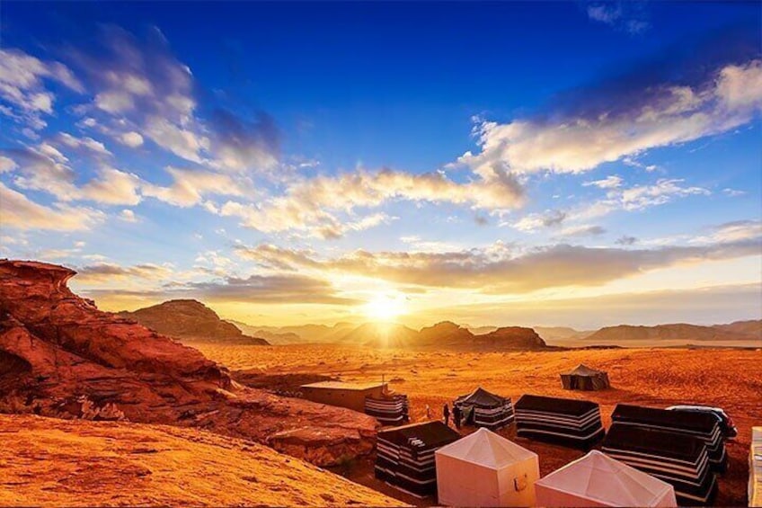 Private Full-Day Tour to Petra and Wadi Rum from Dead Sea