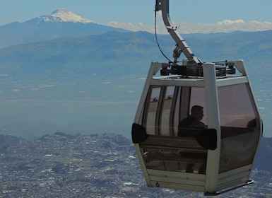 Quito: Seilbahnfahrt und private Stadtrundfahrt