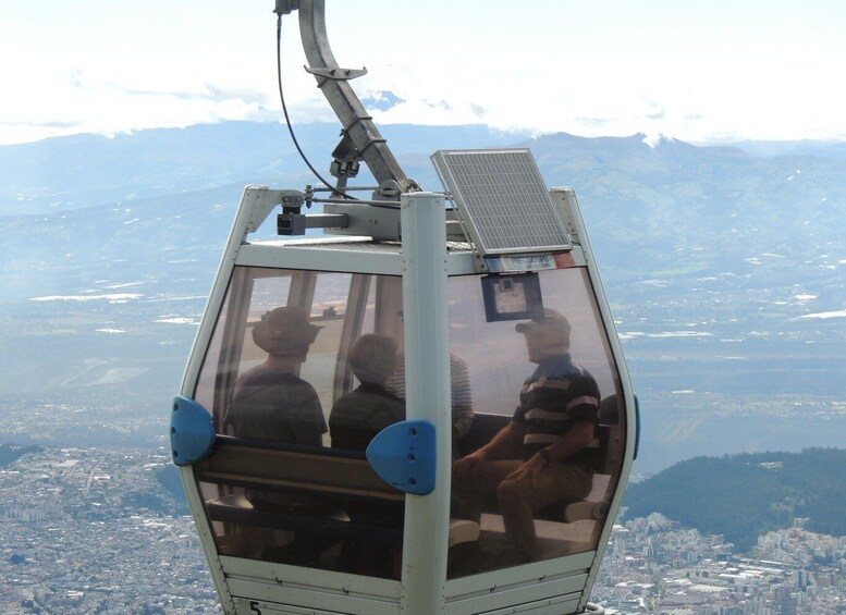 Picture 14 for Activity Quito: Cable Car Ride and Private City Tour