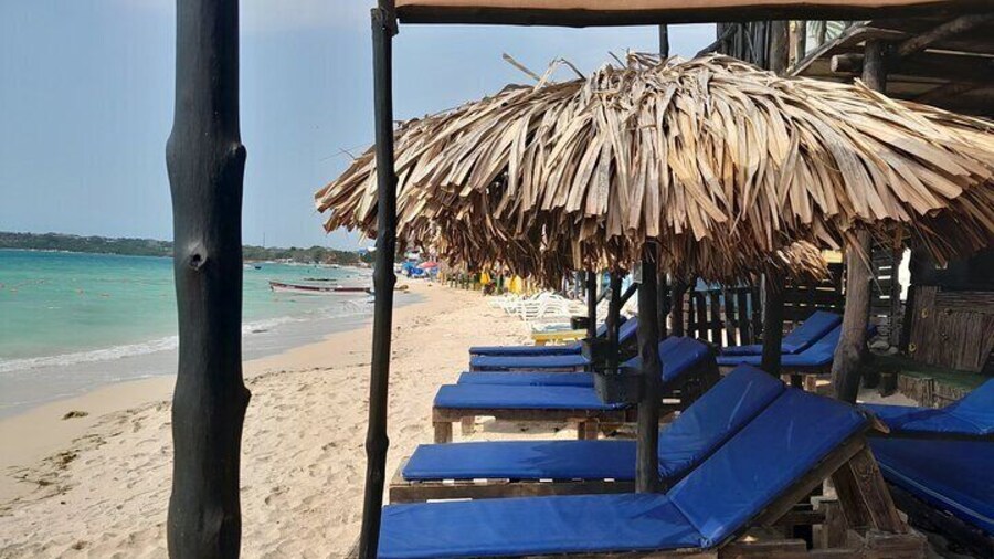 Quiet Beach, Baru Premium to the max