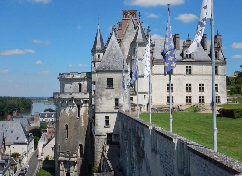 Picture 1 for Activity Amboise Private Walking Tour