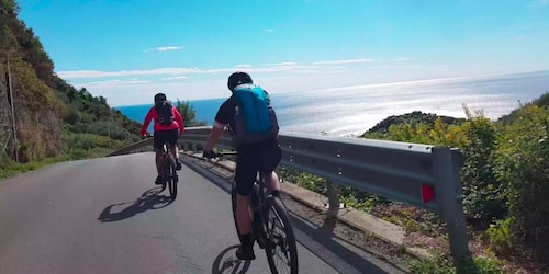 From La Spezia: Guided Mountain E-Bike Tour in Cinque Terre