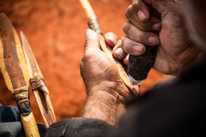 Uluru: Patji Aboriginal and Cultural Experience