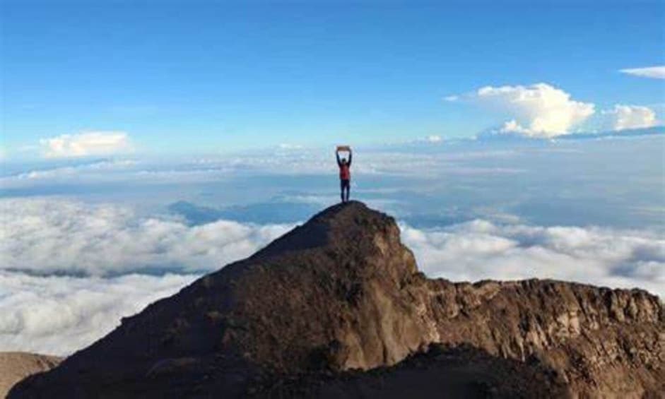 Hike the highest volcano Pico Grande