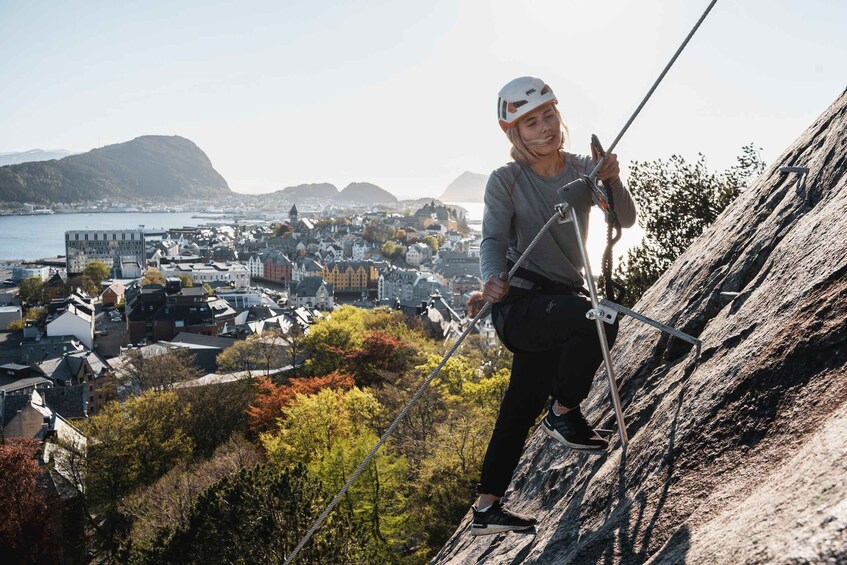 Ålesund: Via Ferrata tour