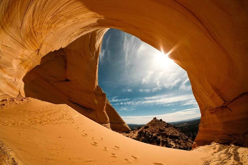 Picture 3 for Activity Kanab: Peek-a-Boo Canyon, The Great Chamber, and Hoodoo Tour