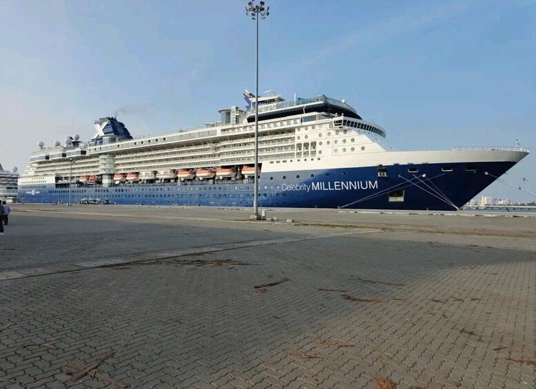 Picture 10 for Activity Kochi Experiences:Highlights Jewish & European Heritage Tour