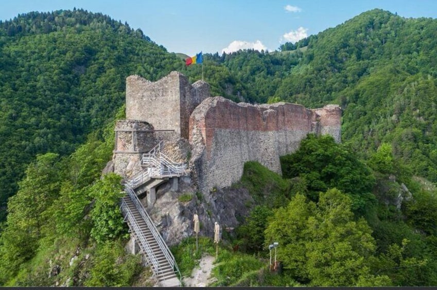 Sledding on Top Gear Road, Poenari Fortress and the Kings Tombs