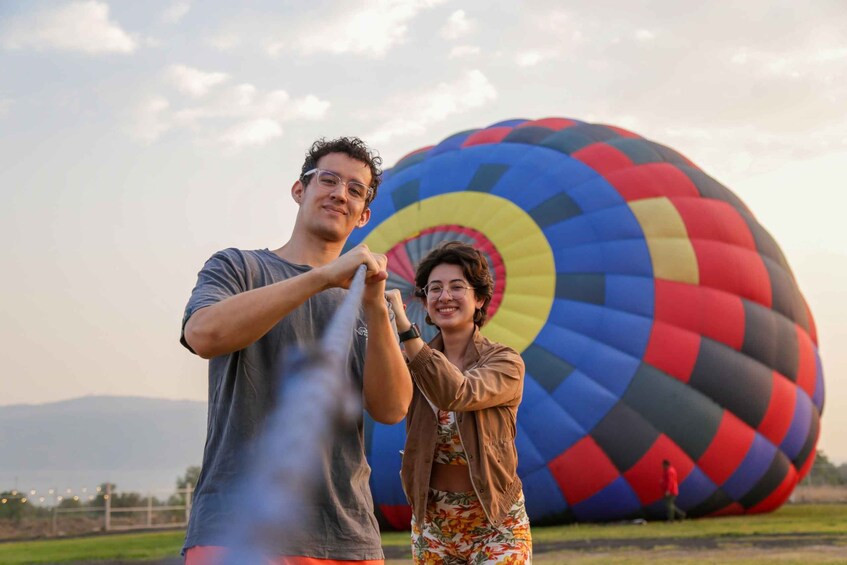 Picture 1 for Activity Unforgettable balloon flight over Teotihuacan and cave