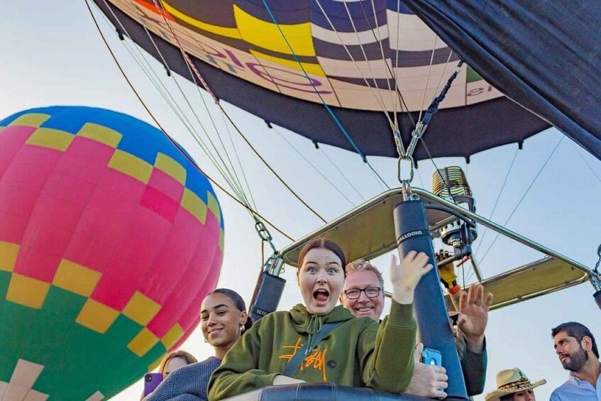 Picture 3 for Activity Unforgettable balloon flight over Teotihuacan and cave