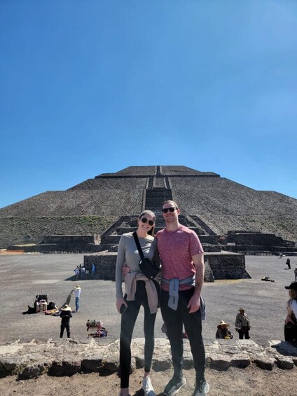 Picture 6 for Activity Unforgettable balloon flight over Teotihuacan and cave