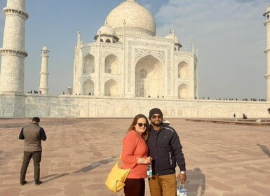Le jour même Taj Mahal excursion par vol de Bangalore