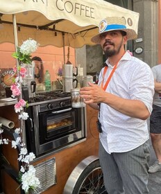 Sorrento:Art walkin'Tour free local Tastings & local Pizza