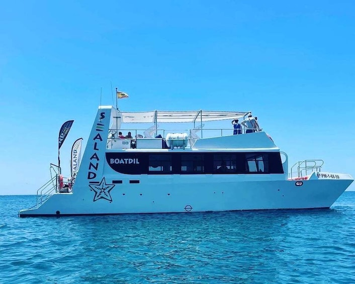 Picture 3 for Activity Southeast Fuerteventura: Boat Cruise with Lunch and Drinks
