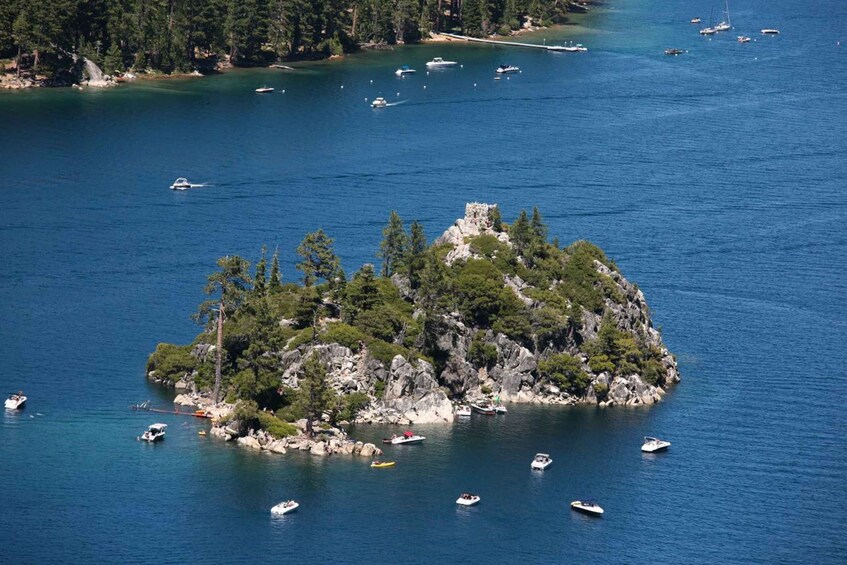 Private Emerald Bay Boat Tours