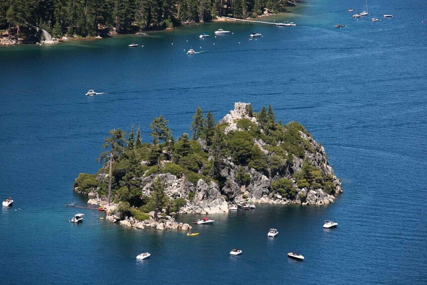 Private Emerald Bay Boat Tours