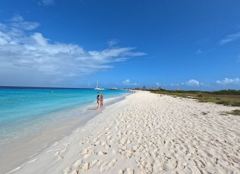 Picture 4 for Activity Willemstad: Klein Curaçao Beach Boat Cruise with an Open Bar