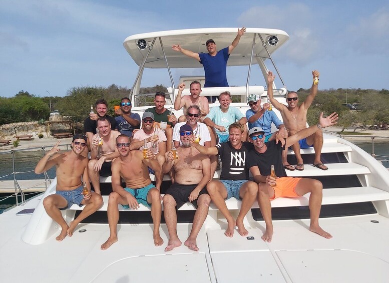 Picture 7 for Activity Willemstad: Klein Curaçao Beach Boat Cruise with an Open Bar