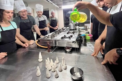 La mejor clase de cocina de medio día en Thamel, Katmandú, con recogida